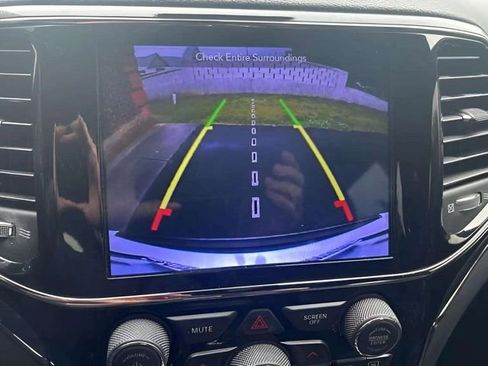 Used 2019 Jeep Grand Cherokee Limited X AWD/4WD image 6