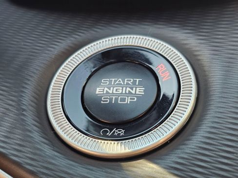 New 2025 Jeep Grand Cherokee L Altitude image 21