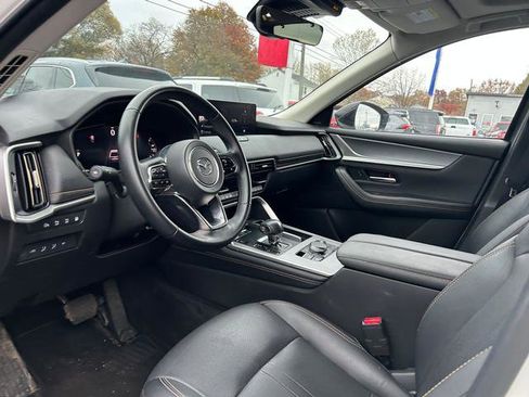 Certified 2025 MAZDA CX-70 Plug-In Hybrid w/ Premium Pkg image 10