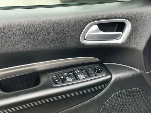 Used 2020 Dodge Durango SXT AWD/4WD image 29
