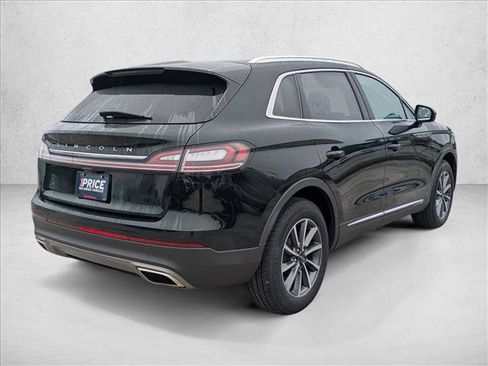 Used 2021 Lincoln Nautilus FWD image 5