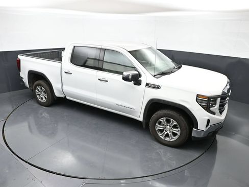 Used 2024 GMC Sierra 1500 SLT RWD image 41