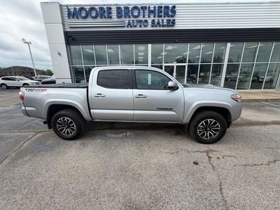 Used 2020 Toyota Tacoma TRD Sport w/ Technology Package