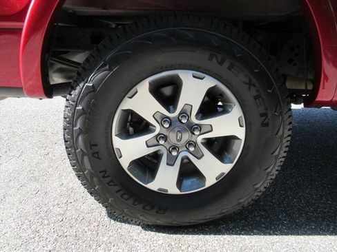Used 2014 Ford F150 FX4 w/ Equipment Group 402A Luxury AWD/4WD image 8