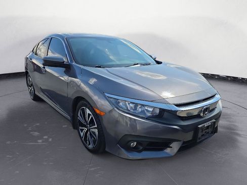 Used 2016 Honda Civic EX-T image 2