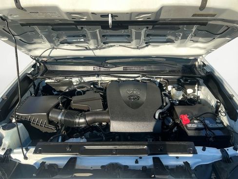 Used 2023 Toyota Tacoma TRD Sport image 18