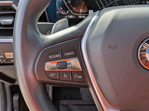 Used 2022 BMW 330i Sedan w/ Driving Assistance Package image 20