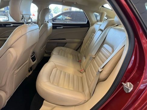 Used 2014 Ford Fusion Energi SE FWD image 21