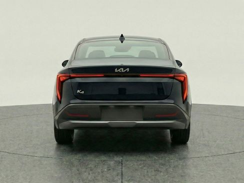 Used 2025 Kia K4 FWD image 7