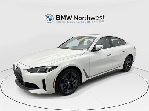 Used 2026 BMW i4 xDrive40i w/ Parking Assistance Package AWD/4WD image 1
