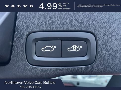 Certified 2023 Volvo XC60 B5 Plus w/ Climate Package image 6