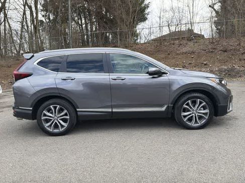 Used 2022 Honda CR-V Touring image 3