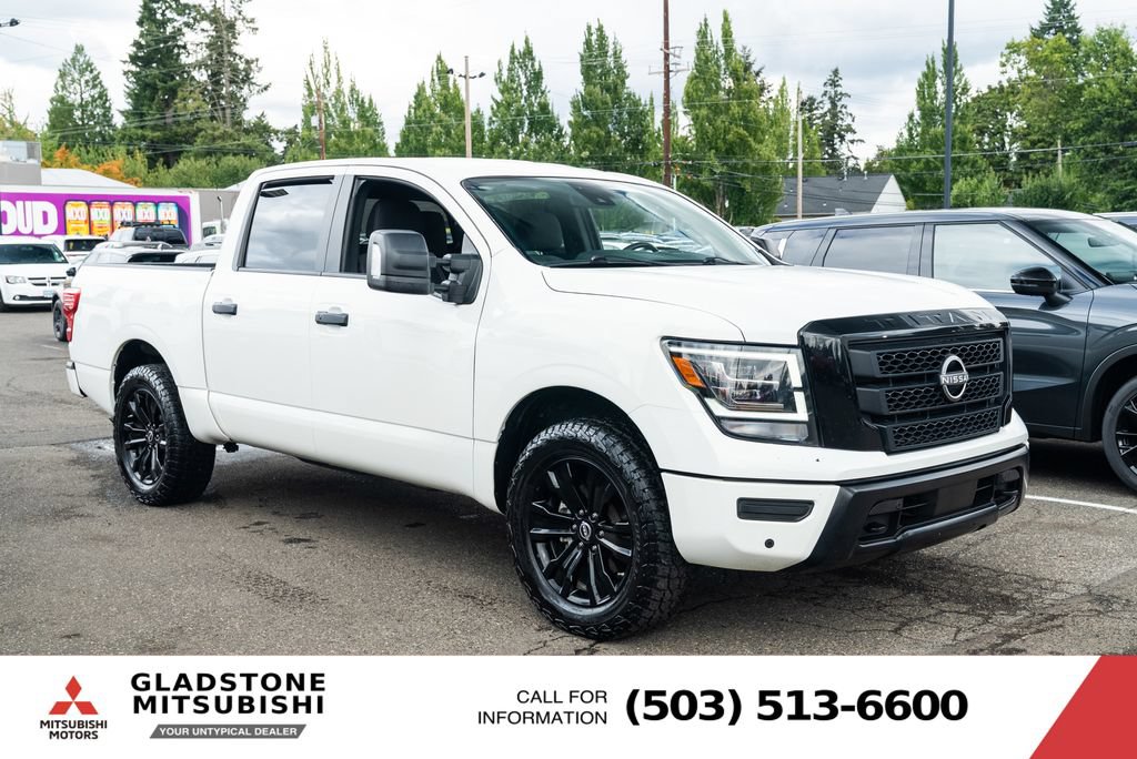 Used 2023 Nissan Titan SV w/ SV Convenience Package AWD/4WD image 1