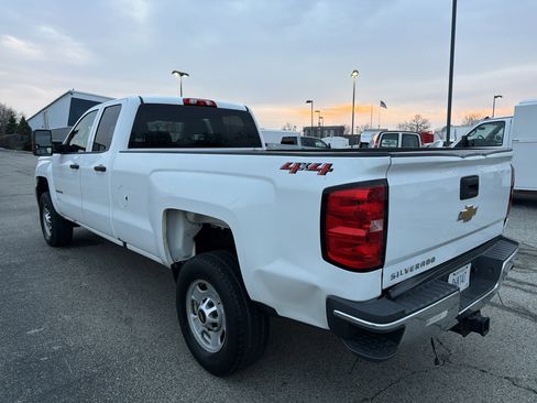 Used 2019 Chevrolet Silverado 2500 W/T w/ WT Convenience Package image 5