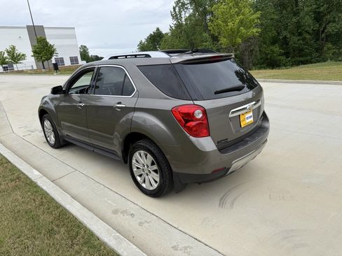 Used 2011 Chevrolet Equinox LTZ FWD image 8