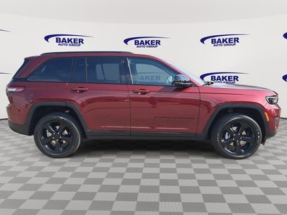 New 2025 Jeep Grand Cherokee Altitude w/ Trailer Tow Package