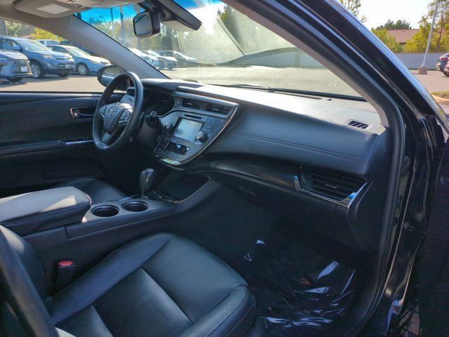 Used 2018 Toyota Avalon XLE Premium w/ All Weather Liner Package FWD image 29
