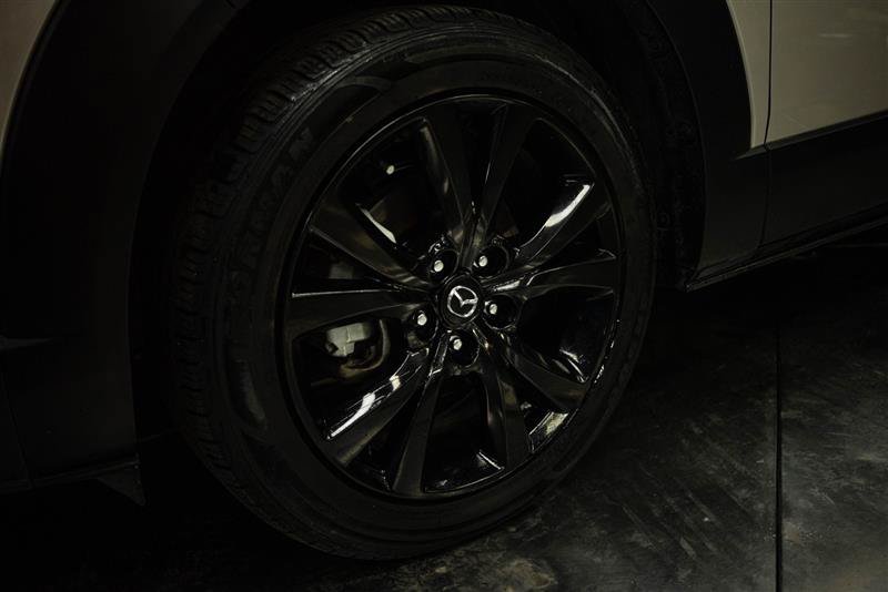 Used 2024 MAZDA CX-30 AWD 2.5 S w/ Select Sport Pkg image 3