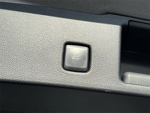 Used 2023 Ford Escape Active image 37