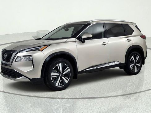 Used 2021 Nissan Rogue Platinum AWD/4WD image 3
