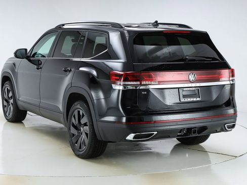 New 2026 Volkswagen Atlas SE image 7