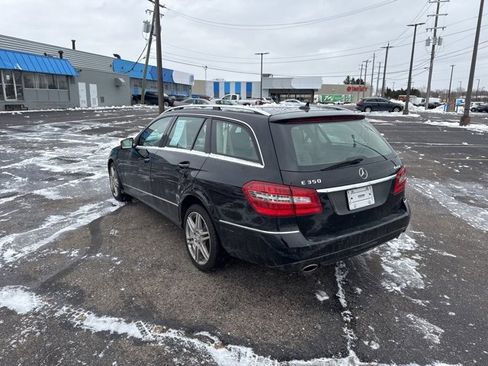 Used 2011 Mercedes-Benz E 350 4MATIC Wagon image 3