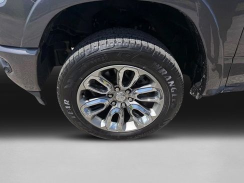 Used 2021 RAM 1500 Laramie w/ Sport Appearance Package AWD/4WD image 10