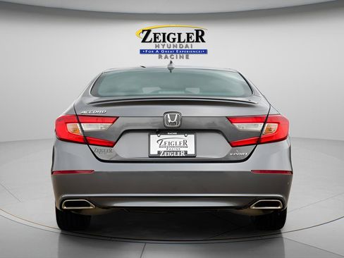 Used 2019 Honda Accord Sport image 7