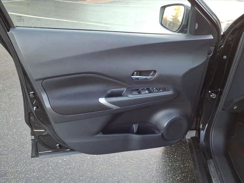 Used 2024 Nissan Kicks SV w/ Interior Electronics Package image 14