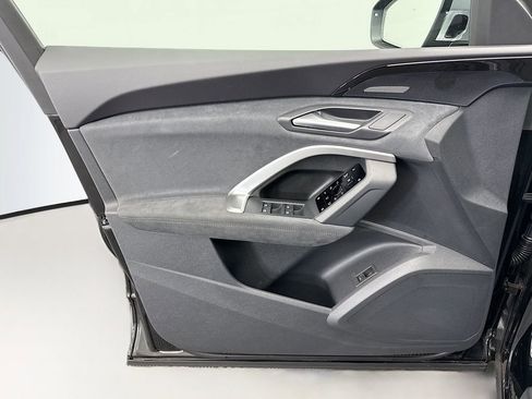 New 2025 Audi SQ5 Premium Plus image 23