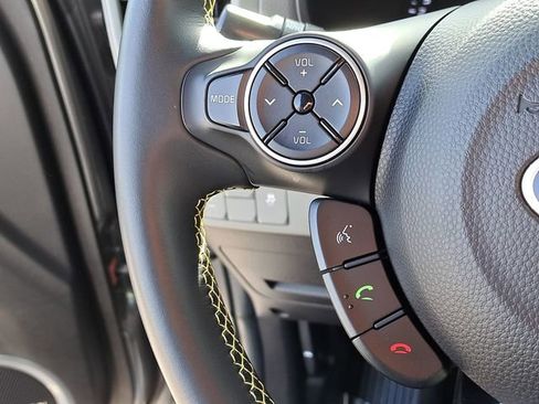 Used 2015 Kia Soul + w/ Audio Package image 22