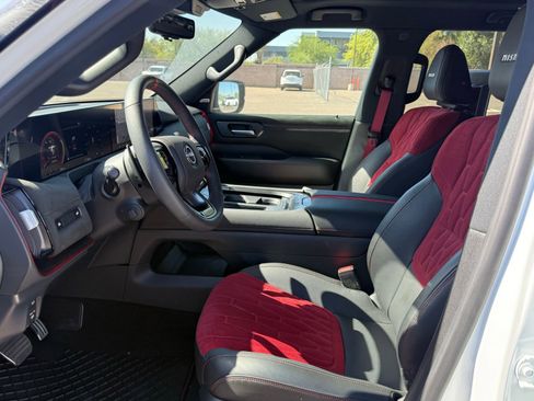 Used 2026 Nissan Armada NISMO AWD/4WD image 14