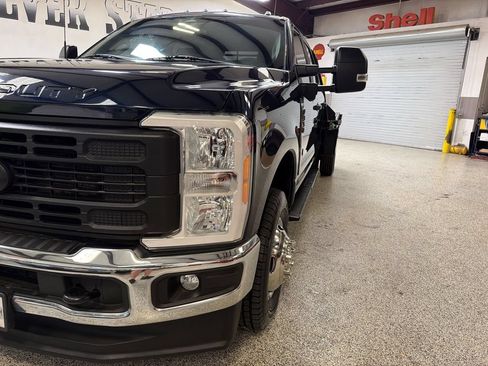 Used 2023 Ford F350 XL w/ 360-Degree Camera Package AWD/4WD image 13
