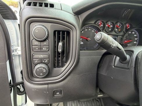 New 2026 Chevrolet Silverado 1500 W/T AWD/4WD image 18