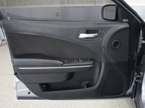 Used 2018 Dodge Charger R/T RWD image 25