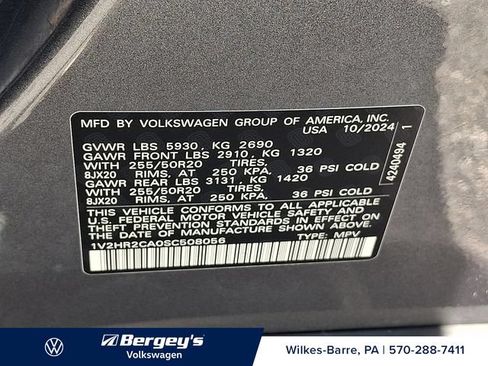 Used 2025 Volkswagen Atlas SE AWD/4WD image 28