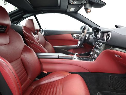 Used 2013 Mercedes-Benz SL 550 image 21