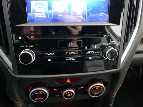 Used 2021 Subaru Crosstrek 2.0i Premium image 13