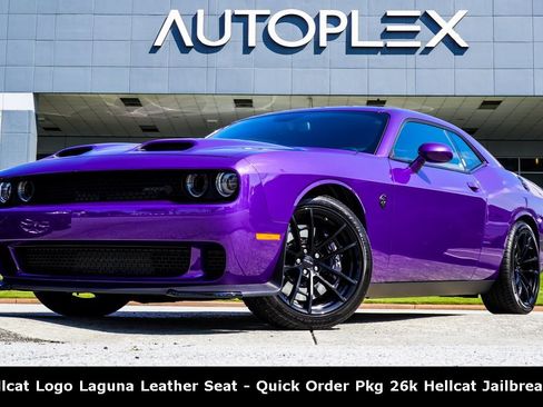 Used 2023 Dodge Challenger SRT Hellcat w/ Driver Convenience Group image 1