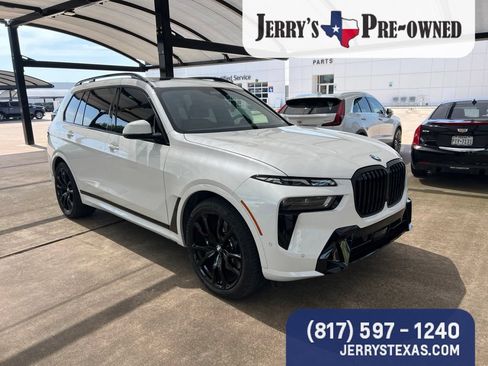 Used 2026 BMW X7 xDrive40i w/ M Sport Package AWD/4WD image 4