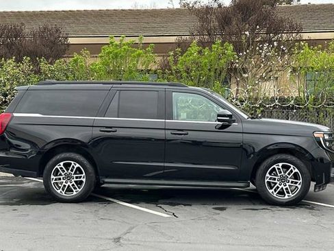 Used 2025 Ford Expedition Max Active image 7