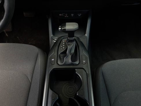 Used 2025 Kia K4 FWD image 13