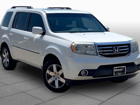 Used 2014 Honda Pilot Touring image 3