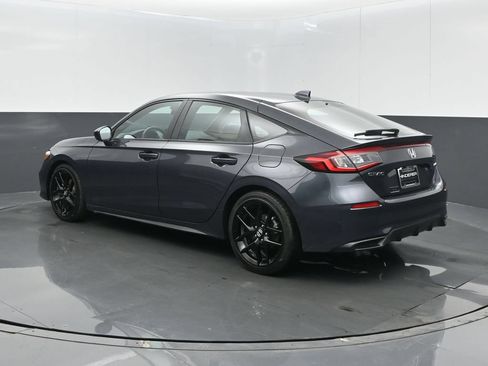 Used 2025 Honda Civic Sport image 6
