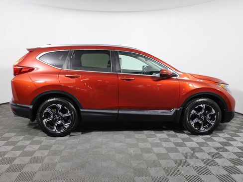 Used 2018 Honda CR-V Touring image 4