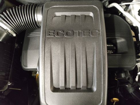 Used 2017 Chevrolet Equinox LS image 30