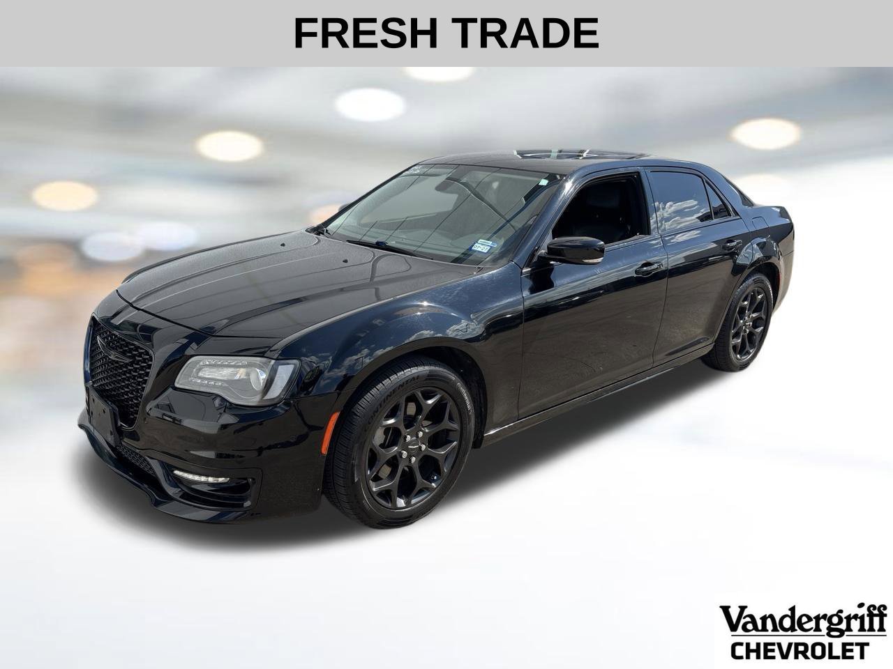 Used 2022 Chrysler 300 Touring L w/ Popular Equipment Group AWD/4WD image 1