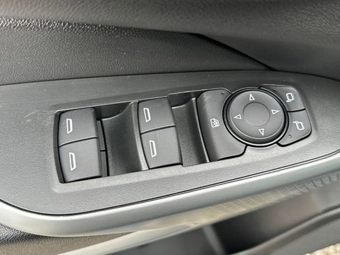 New 2026 Chevrolet Trax RS w/ Sunroof Package FWD image 20