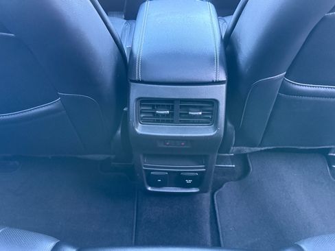 Used 2017 Ford Edge Titanium w/ Equipment Group 301A image 16