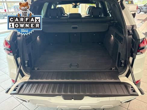 Used 2024 BMW X5 xDrive40i w/ Premium Package AWD/4WD image 16